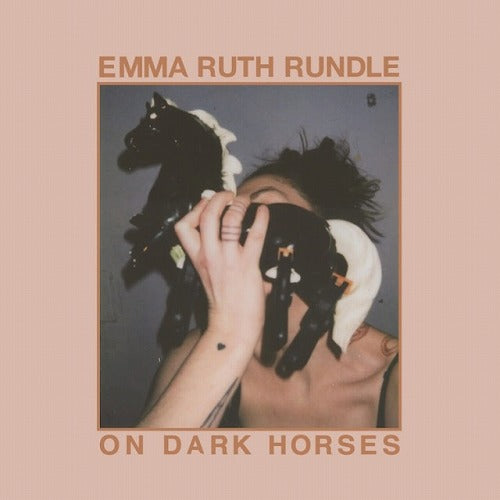 Emma Ruth Rundle / On Dark Horses